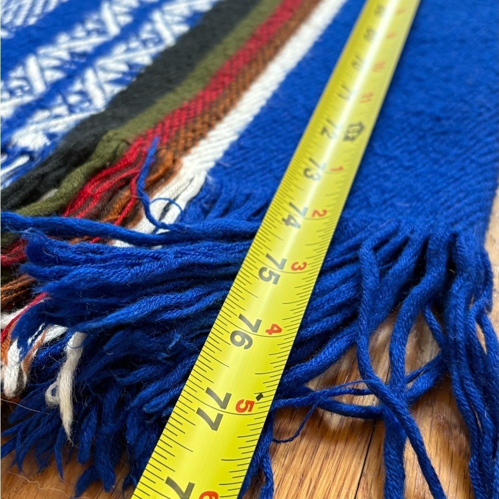 100% Alpaca Wool Poncho Cape Made in Ecuador - Picture 6 of 16